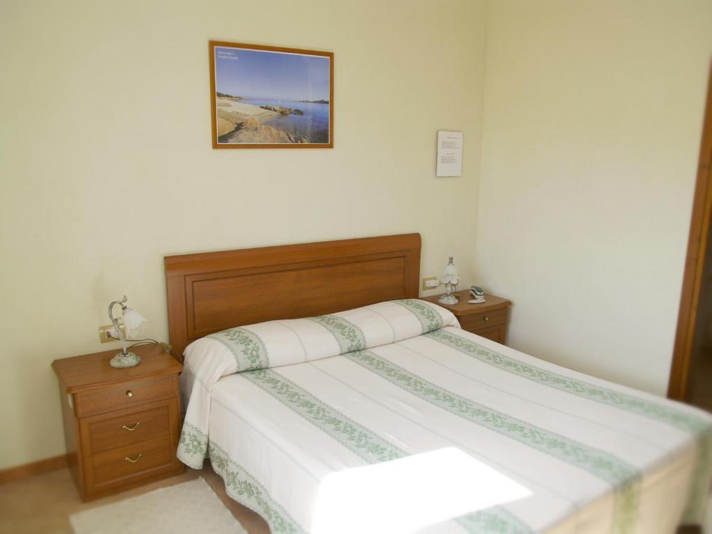 Hotel Da Paolino Trinità dʼAgultu Pokój zdjęcie