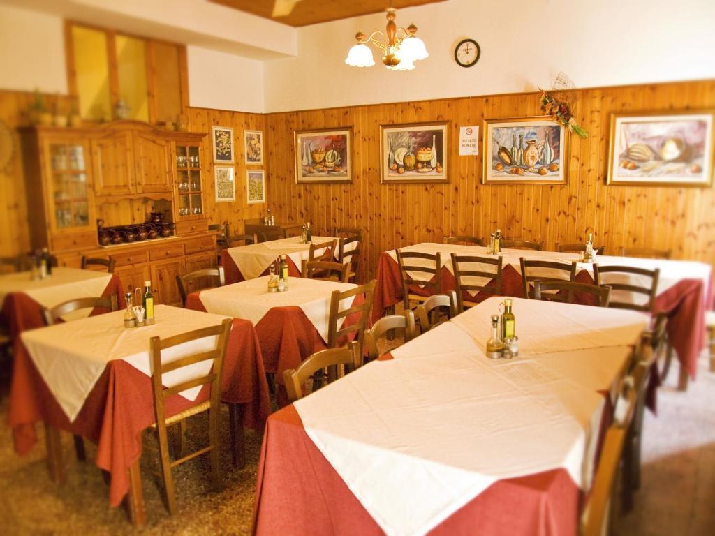 Hotel Da Paolino Trinità dʼAgultu Zewnętrze zdjęcie
